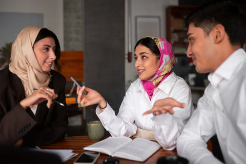 From Greetings to Conversations: Step-by-Step to Learn How to Speak Arabic