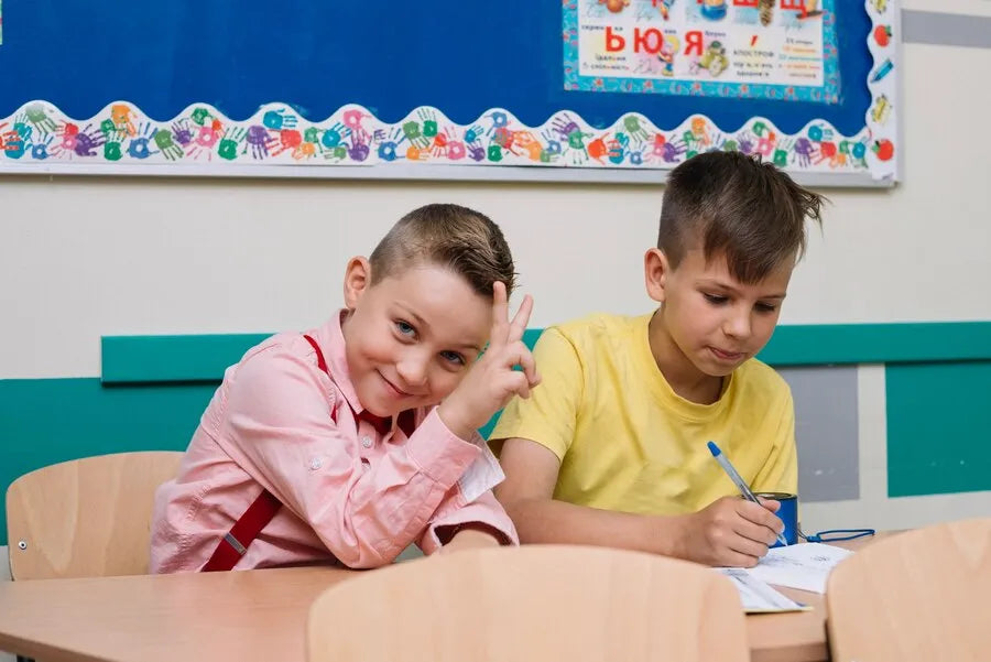 Students Learning ASL